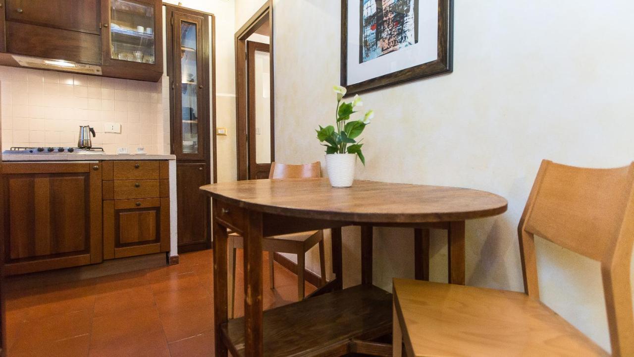Rental In Rome Luce Apartment Екстер'єр фото