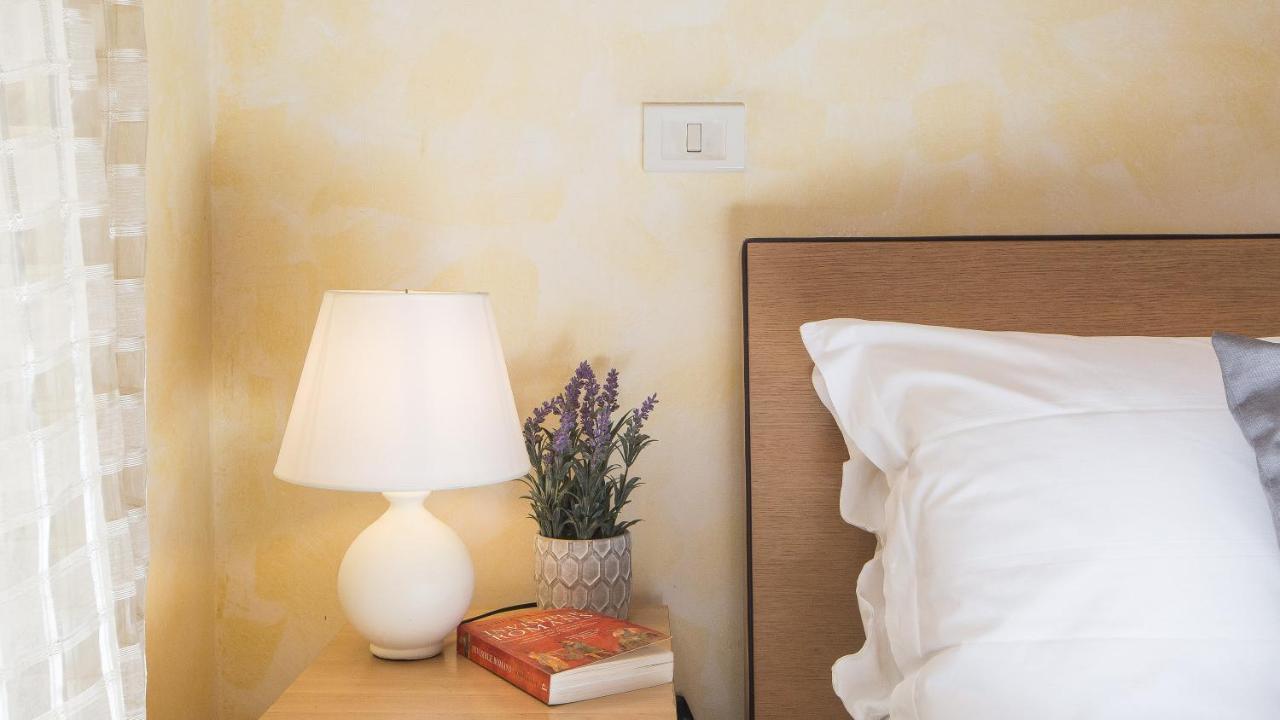 Rental In Rome Luce Apartment Екстер'єр фото
